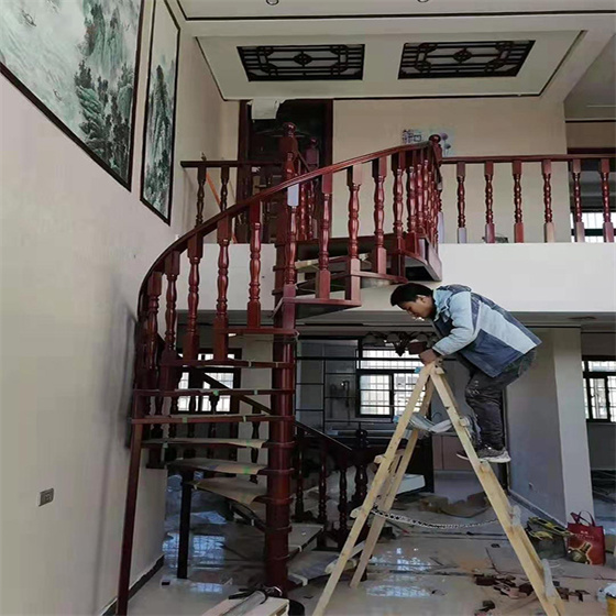 湖北旋转木楼梯生产厂家